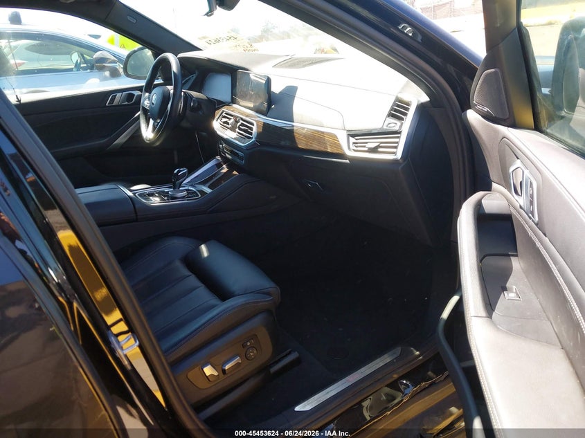 2020 BMW X6 VIN 5UXCY6C0XL9D51357 IAAI salvage auction — RIGHT SIDE, Salvage (California), sold $18,800 on 2026-07-30 (photo 5)