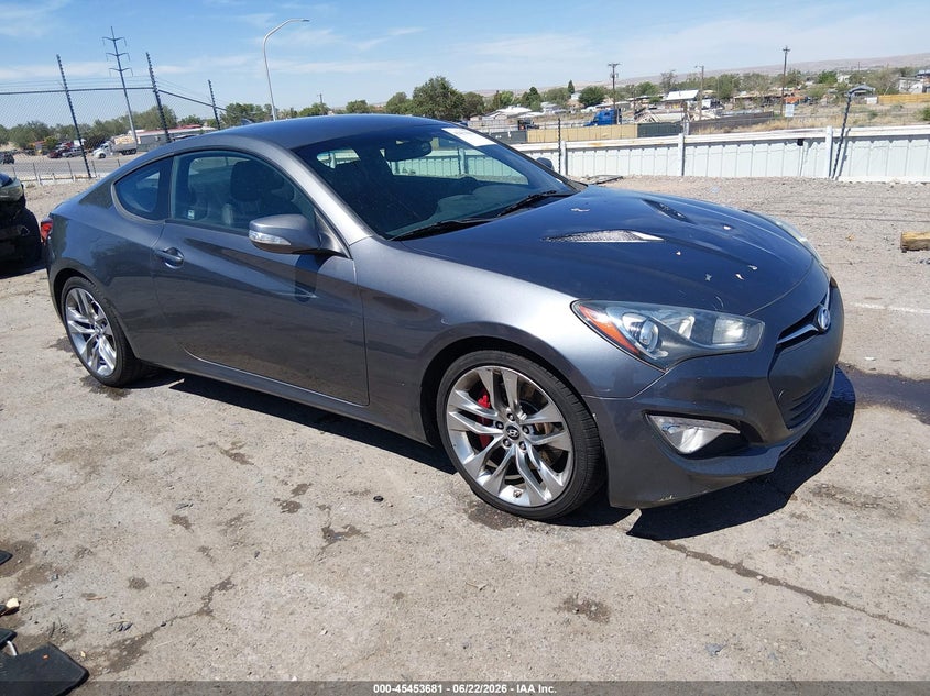 2014 Hyundai Genesis VIN KMHHU6KJ2EU118028 IAAI salvage auction — NORMAL WEAR, Clear (New Mexico), sold $575 on 2026-07-20 (photo 1)