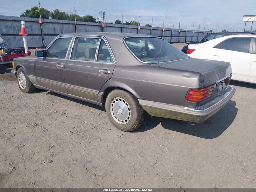 1986 Mercedes-benz VIN WDBCA35D5GA275616 IAAI salvage auction — NORMAL WEAR, Clear (Arkansas), sold $375 on 2026-07-29 (photo 3)