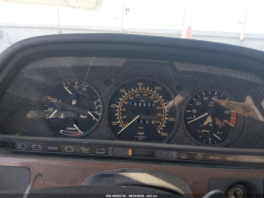 1986 Mercedes-benz VIN WDBCA35D5GA275616 IAAI salvage auction — NORMAL WEAR, Clear (Arkansas), sold $375 on 2026-07-29 (photo 7)