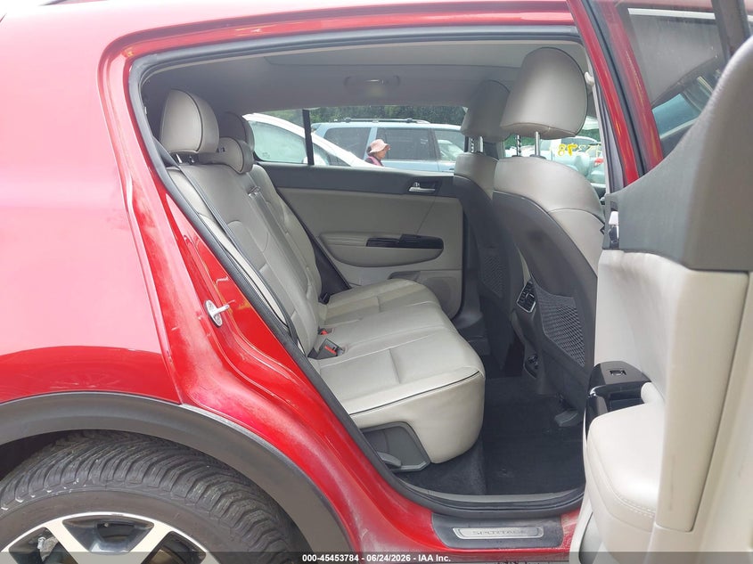 2019 Kia Sportage VIN KNDPRCA61K7597887 IAAI salvage auction — LEFT FRONT, Salvage (Kansas), sold $2,800 on 2026-07-29 (photo 8)
