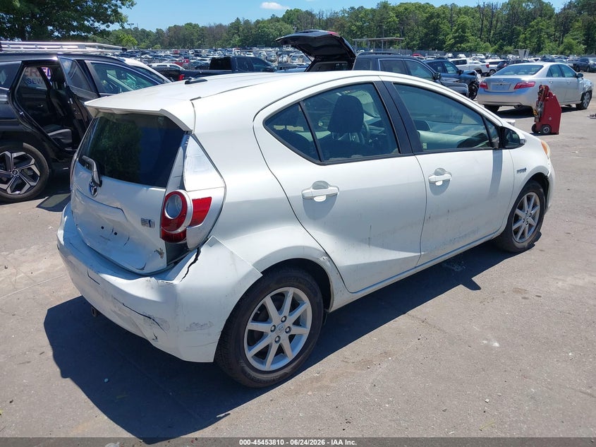2012 Toyota Prius c VIN JTDKDTB30C1526018 IAAI salvage auction — BIOHAZARD/CHEMICAL, Mv-907A (New York), sold $1,550 on 2026-07-10 (photo 4)