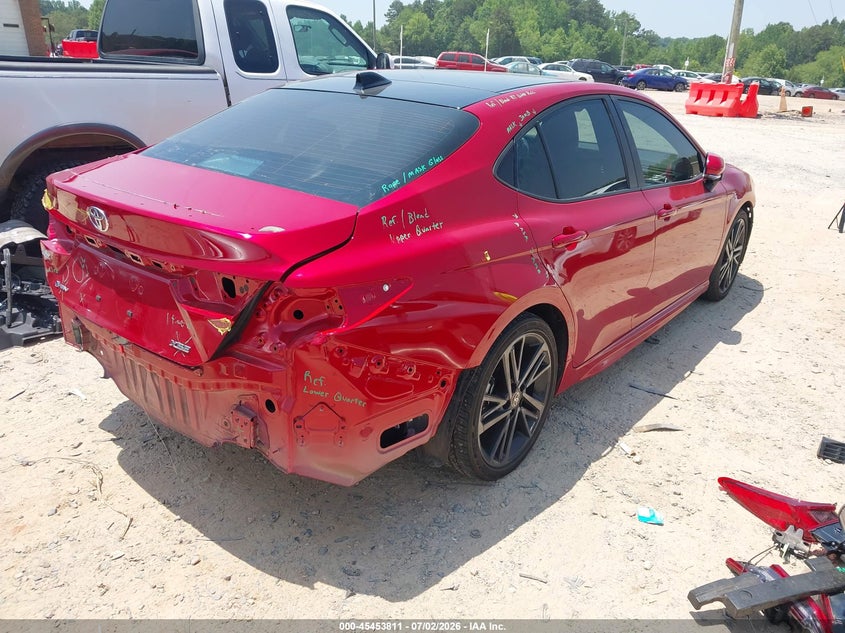 2025 Toyota Camry VIN 4T1DAACK6SU033108 IAAI salvage auction — FRONT & REAR, Salvage Title, sold $13,100 on 2026-07-31 (photo 4)