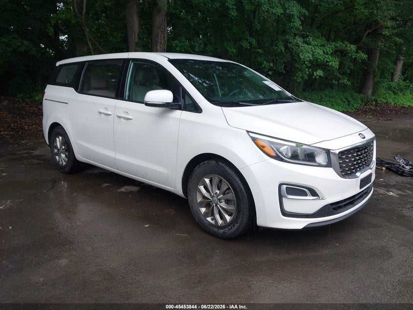 2020 Kia SEDONA VIN KNDMA5C1XL6608027 IAAI salvage auction — NORMAL WEAR, Clear (New York), sold $2,075 on 2026-07-28 (photo 1)