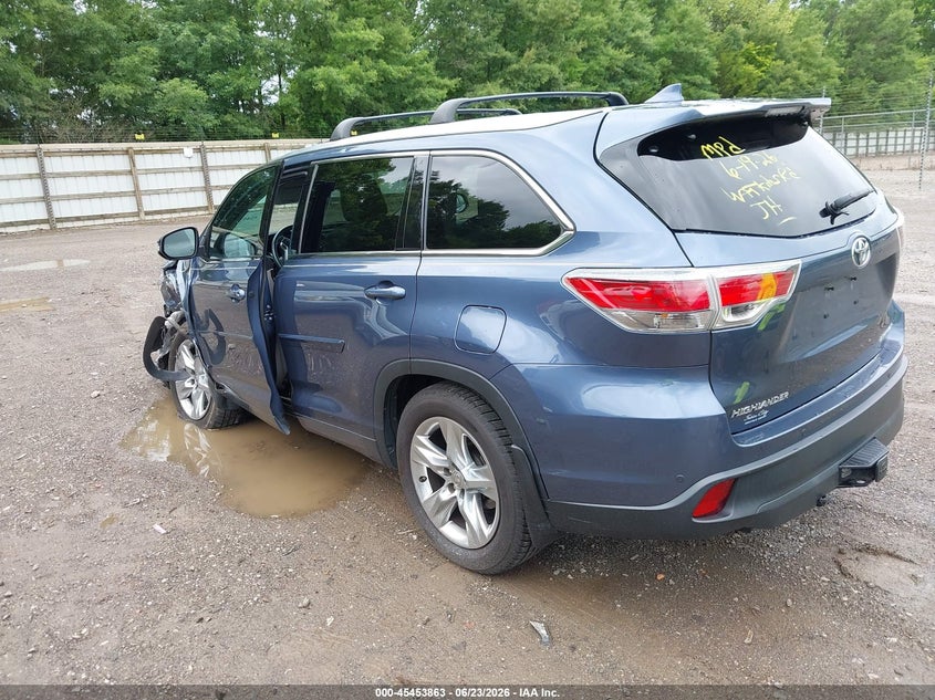 2015 Toyota Highlander VIN 5TDDKRFH2FS185168 IAAI salvage auction — LEFT FRONT, Salvage Title, sold $6,100 on 2026-07-22 (photo 3)