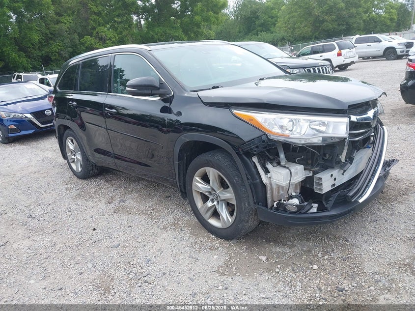 2016 Toyota Highlander VIN 5TDDKRFH3GS333992 IAAI salvage auction — FRONT END, Salvage (Ohio), sold $7,900 on 2026-07-08 (photo 1)