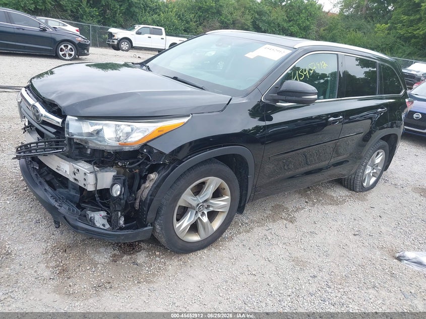2016 Toyota Highlander VIN 5TDDKRFH3GS333992 IAAI salvage auction — FRONT END, Salvage (Ohio), sold $7,900 on 2026-07-08 (photo 2)