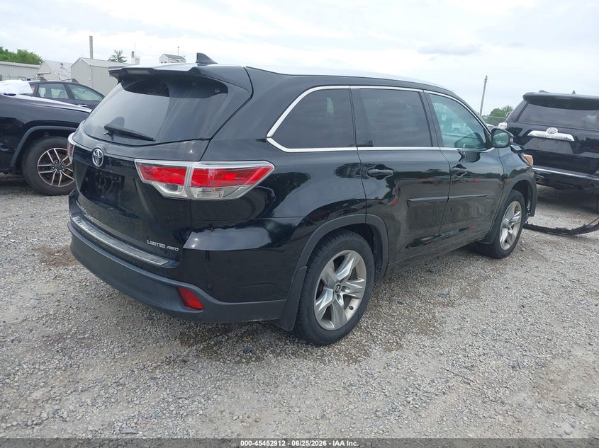 2016 Toyota Highlander VIN 5TDDKRFH3GS333992 IAAI salvage auction — FRONT END, Salvage (Ohio), sold $7,900 on 2026-07-08 (photo 4)