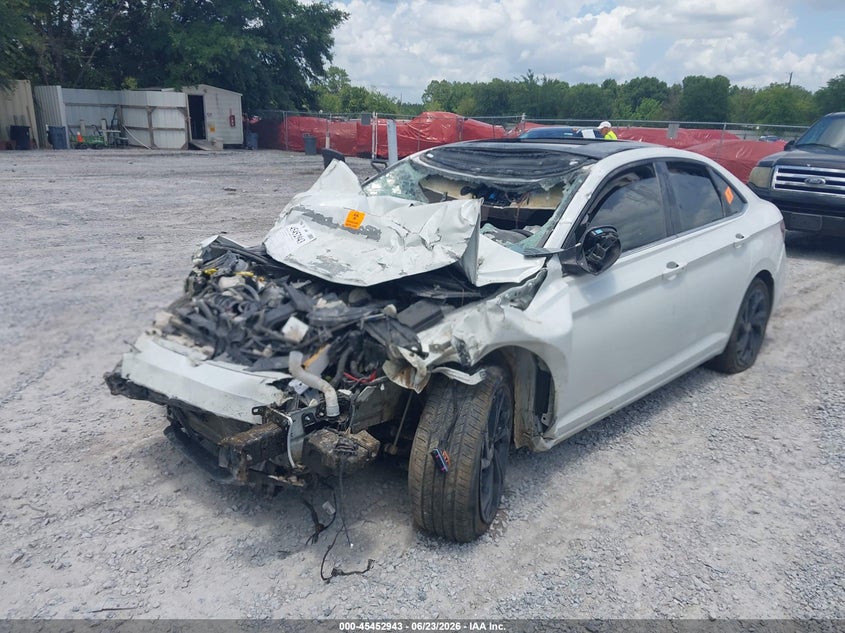 2025 Volkswagen Jetta VIN 3VW7X7BU3SM039939 IAAI salvage auction — FRONT END, Salvage Title, sold $300 on 2026-07-23 (photo 2)