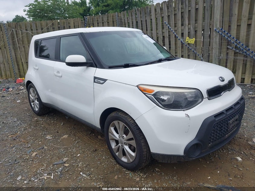 2015 Kia Soul VIN KNDJP3A57F7152191 IAAI salvage auction — NORMAL WEAR, Clear (Virginia), sold $875 on 2026-07-13 (photo 1)