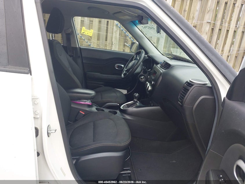 2015 Kia Soul VIN KNDJP3A57F7152191 IAAI salvage auction — NORMAL WEAR, Clear (Virginia), sold $875 on 2026-07-13 (photo 5)