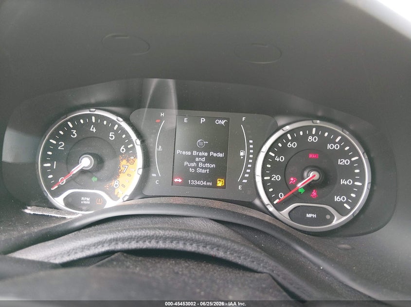 2017 Jeep Renegade VIN ZACCJBBB0HPE84214 IAAI salvage auction — RIGHT SIDE, Salvage Title, sold $500 on 2026-08-04 (photo 7)
