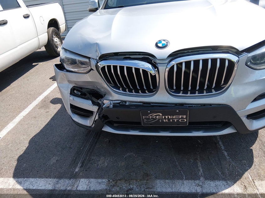 2020 BMW X3 VIN 5UXTY5C09LLT38495 IAAI salvage auction — FRONT & REAR, Salvage (Tennessee), sold $7,100 on 2026-07-31 (photo 6)