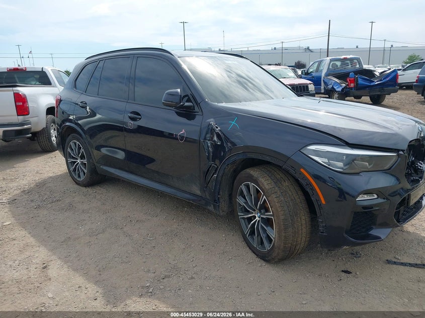 2020 BMW X5 VIN 5UXCR6C02L9C86257 — IAAI salvage auction photo