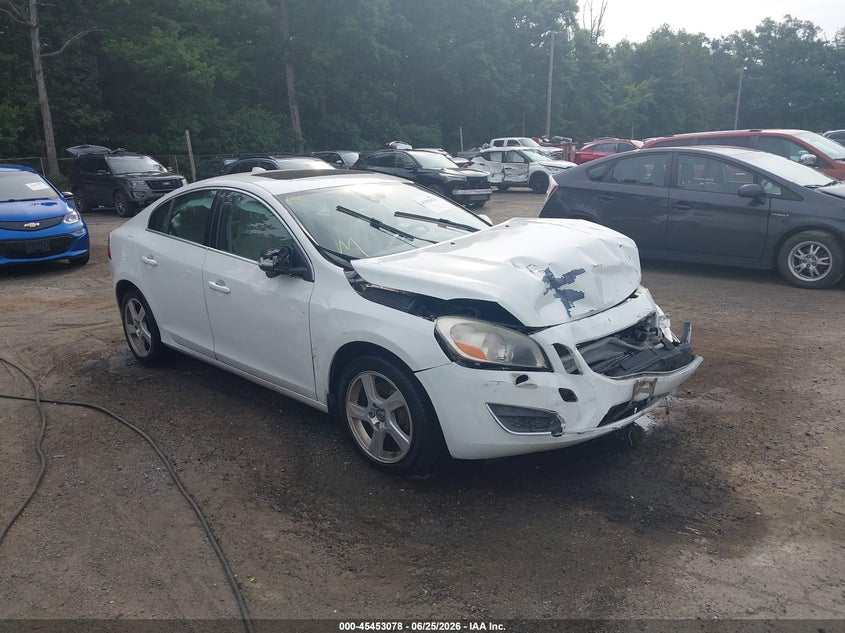 2012 Volvo S60 VIN YV1622FS5C2127435 IAAI salvage auction — FRONT END, Salvage - Greater Than 75% (Maryland), sold $500 on 2026-07-15 (photo 1)