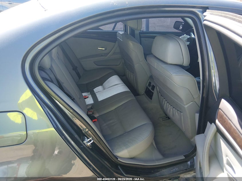 2008 BMW 5 series VIN WBANU53508C117065 IAAI salvage auction — SIDE, Salvage (Arizona), sold $225 on 2026-07-30 (photo 8)