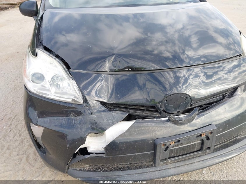 2013 Toyota Prius VIN JTDKN3DU2D5546025 IAAI salvage auction — NORMAL WEAR, Original (Maine), sold $1,100 on 2026-07-06 (photo 6)