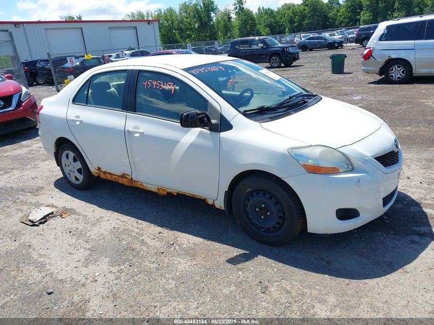 2009 Toyota Yaris VIN JTDBT903194046845 IAAI salvage auction — RIGHT SIDE, Clear (New York), sold $375 on 2026-07-14 (photo 1)