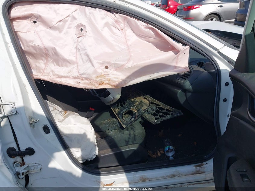 2019 Honda Civic VIN SHHFK7H44KU225657 IAAI salvage auction — NORMAL WEAR, Original (Texas), sold $1,275 on 2026-07-28 (photo 5)
