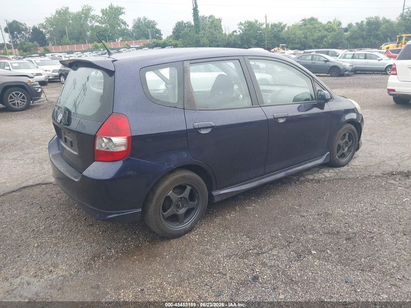 2008 Honda Fit VIN JHMGD37698S038405 IAAI salvage auction — LEFT SIDE, Salvage (Pennsylvania), sold $575 on 2026-07-10 (photo 4)