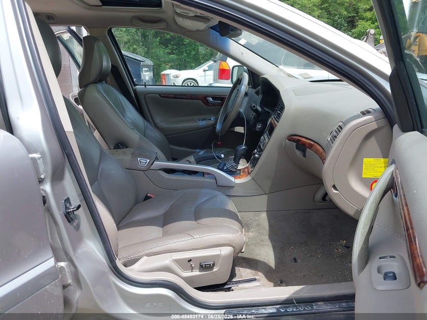 2005 Volvo Xc70 VIN YV1SZ592551179499 IAAI salvage auction — FRONT END, Salvage (Vermont), sold $150 on 2026-08-20 (photo 5)
