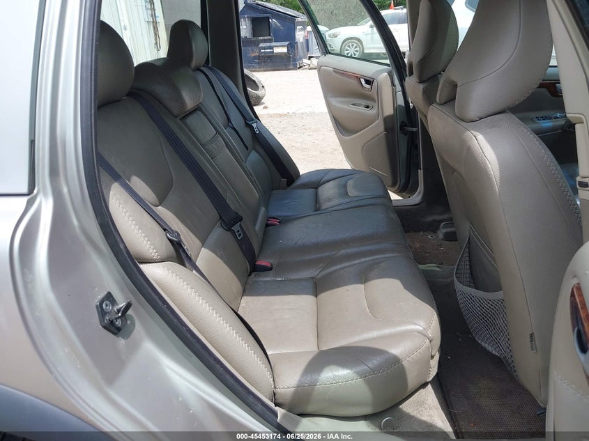 2005 Volvo Xc70 VIN YV1SZ592551179499 IAAI salvage auction — FRONT END, Salvage (Vermont), sold $150 on 2026-08-20 (photo 8)