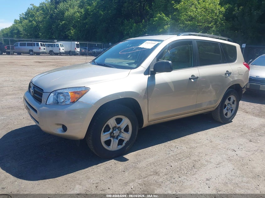 2007 Toyota Rav 4 VIN JTMZD33V476038861 IAAI salvage auction — SIDE, Salvage - Greater Than 75% (Maryland), sold $1,600 on 2026-07-21 (photo 2)