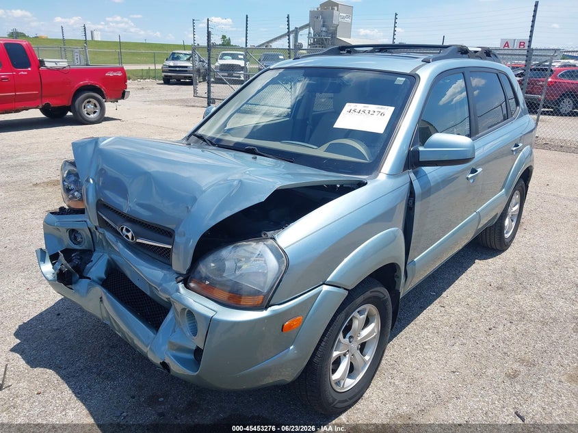 2009 Hyundai Tucson VIN KM8JN12D79U933827 IAAI salvage auction — FRONT END, Salvage (Illinois), sold $1,150 on 2026-08-02 (photo 2)