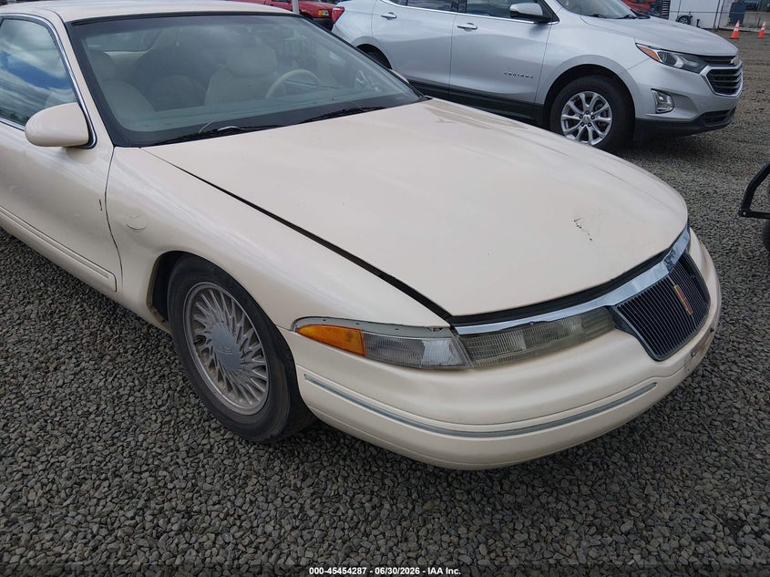 1995 Lincoln Mark series VIN 1LNLM91V5SY668103 IAAI salvage auction — NORMAL WEAR, Clear - Public Restricted (Oregon), sold $225 on 2026-07-06 (photo 6)