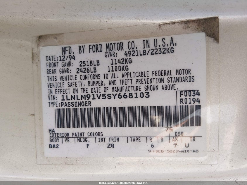 1995 Lincoln Mark series VIN 1LNLM91V5SY668103 IAAI salvage auction — NORMAL WEAR, Clear - Public Restricted (Oregon), sold $225 on 2026-07-06 (photo 9)