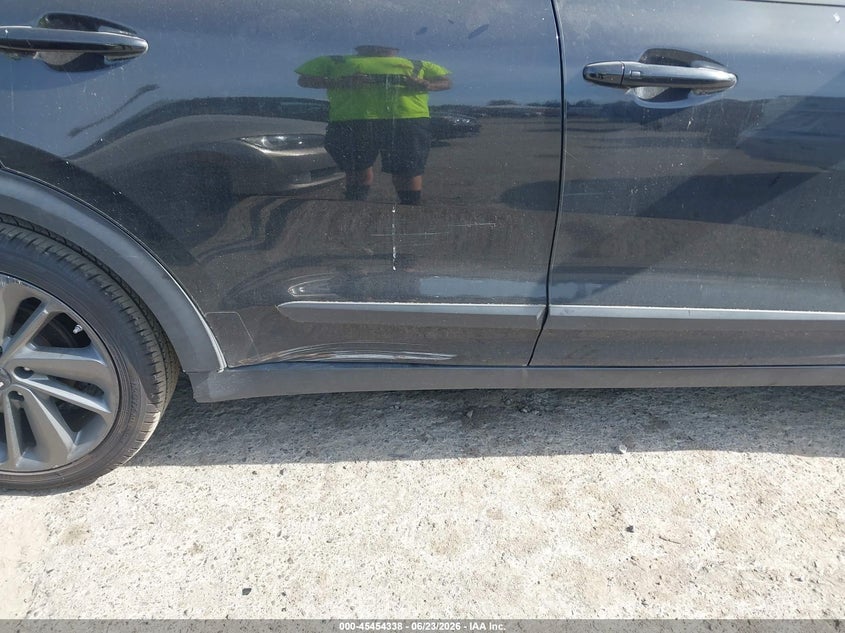2017 Kia Niro VIN KNDCC3LC2H5071548 IAAI salvage auction — NORMAL WEAR, Clear (Washington), sold $1,400 on 2026-07-22 (photo 6)
