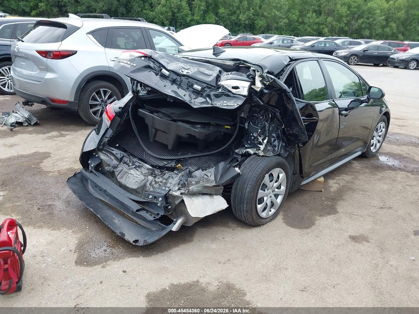 2024 Toyota Corolla VIN JTDBCMFE7R3046141 IAAI salvage auction — REAR END, Salvage (Kansas), sold $25 on 2026-07-22 (photo 4)