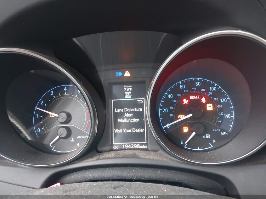 2017 Toyota Corolla VIN JTNKARJE9HJ525242 IAAI salvage auction — FRONT & REAR, Salvage Title, sold $925 on 2026-07-23 (photo 7)