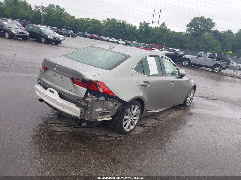 2014 Lexus Is VIN JTHBF1D22E5016976 IAAI salvage auction — REAR END, Salvage (Pennsylvania), sold $3,050 on 2026-07-31 (photo 4)