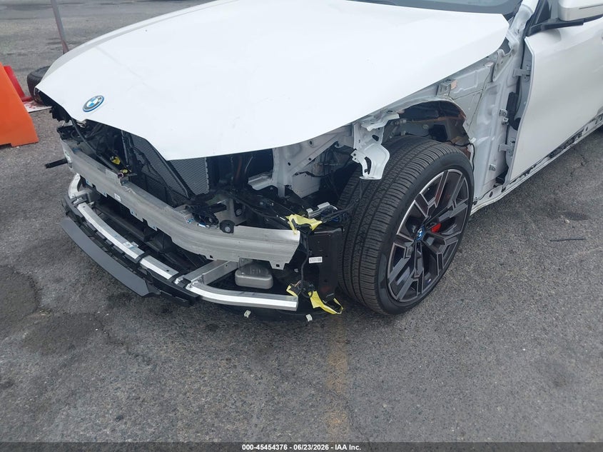 2024 BMW I5 VIN WBY33FK09RCR39288 IAAI salvage auction — FRONT END, Wait Title, sold $25,500 on 2026-08-17 (photo 6)
