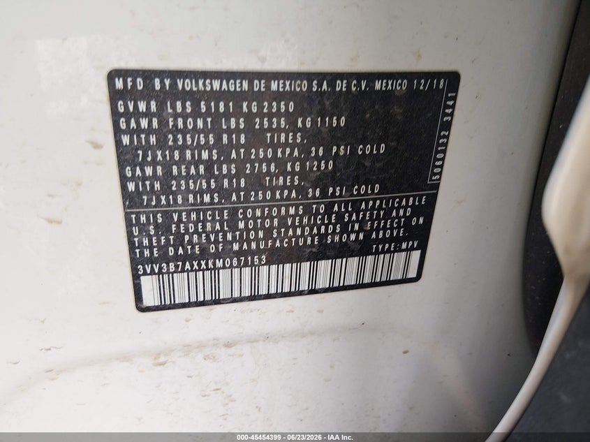 2019 Volkswagen Tiguan VIN 3VV3B7AXXKM067153 IAAI salvage auction — REAR END, Salvage (Louisiana), sold $4,700 on 2026-07-25 (photo 9)