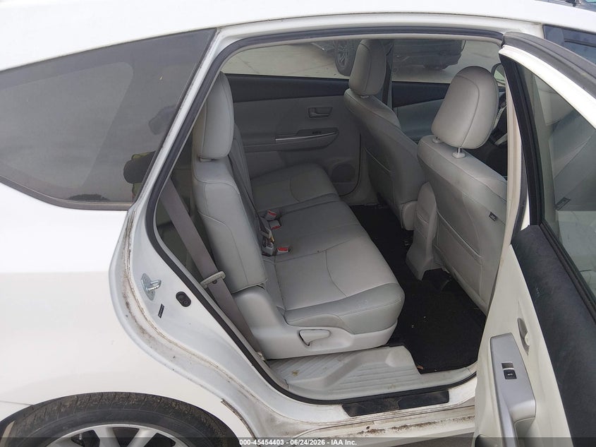 2012 Toyota Prius v VIN JTDZN3EU8C3139446 IAAI salvage auction — NORMAL WEAR, Original (Texas), sold $1,900 on 2026-07-21 (photo 8)