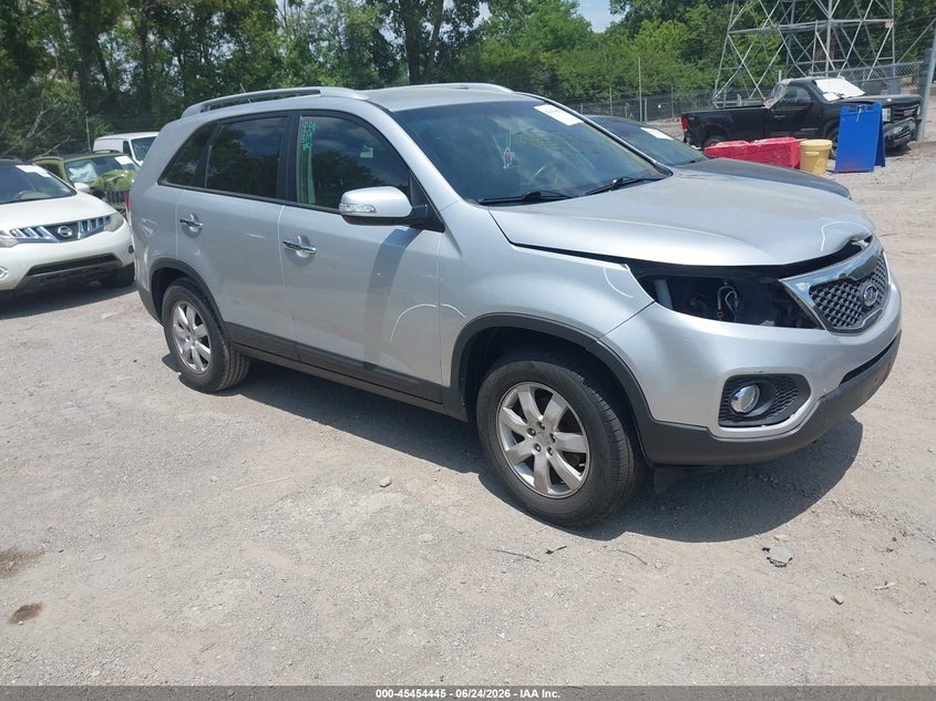 2012 Kia Sorento VIN 5XYKT3A63CG203032 IAAI salvage auction — FRONT END, Salvage Title, sold $25 on 2026-07-29 (photo 1)