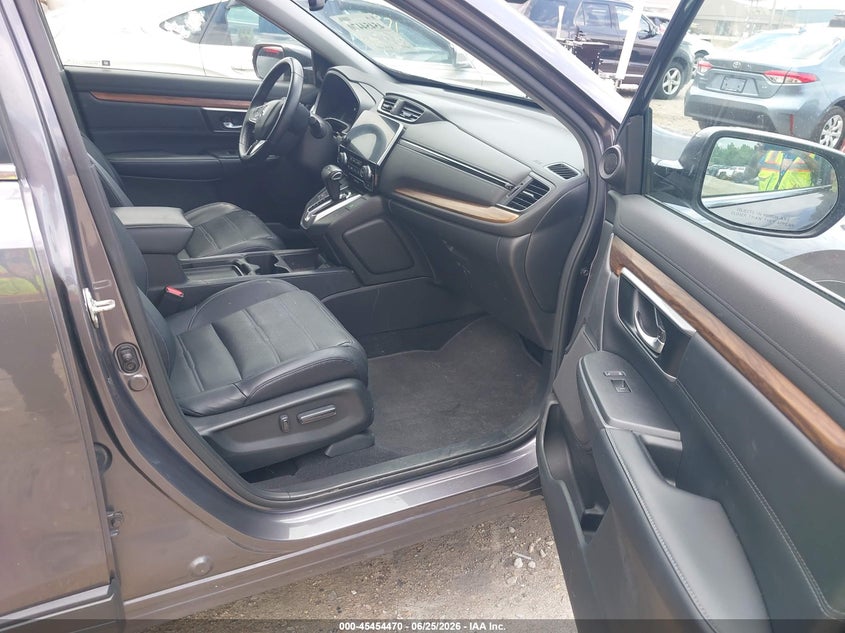 2018 Honda Cr-v VIN 7FARW2H82JE069422 IAAI salvage auction — HAIL, Clear (Wisconsin), sold $8,500 on 2026-07-08 (photo 5)