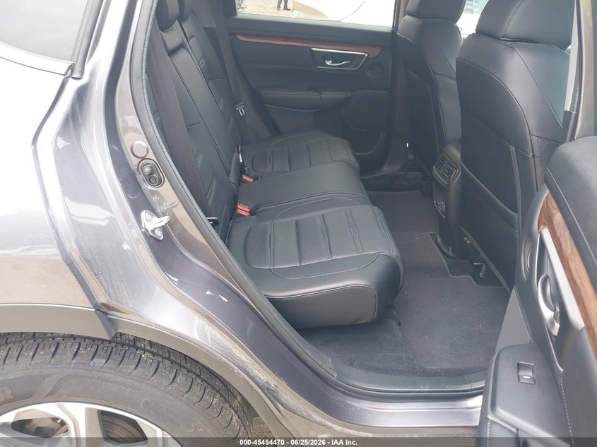 2018 Honda Cr-v VIN 7FARW2H82JE069422 IAAI salvage auction — HAIL, Clear (Wisconsin), sold $8,500 on 2026-07-08 (photo 8)
