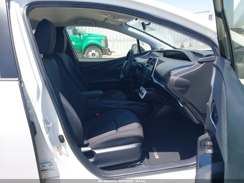 2016 Toyota Prius VIN JTDKBRFU6G3003334 IAAI salvage auction — FRONT END, Salvage Title, sold $2,800 on 2026-07-16 (photo 5)