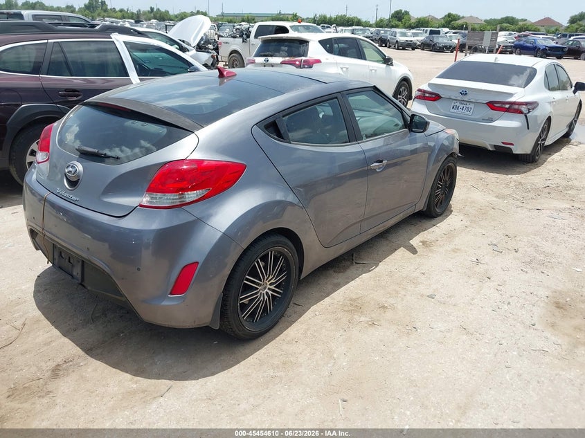 2013 Hyundai Veloster VIN KMHTC6AD3DU146699 IAAI salvage auction — FRONT END, Salvage (Texas), sold $575 on 2026-07-17 (photo 4)