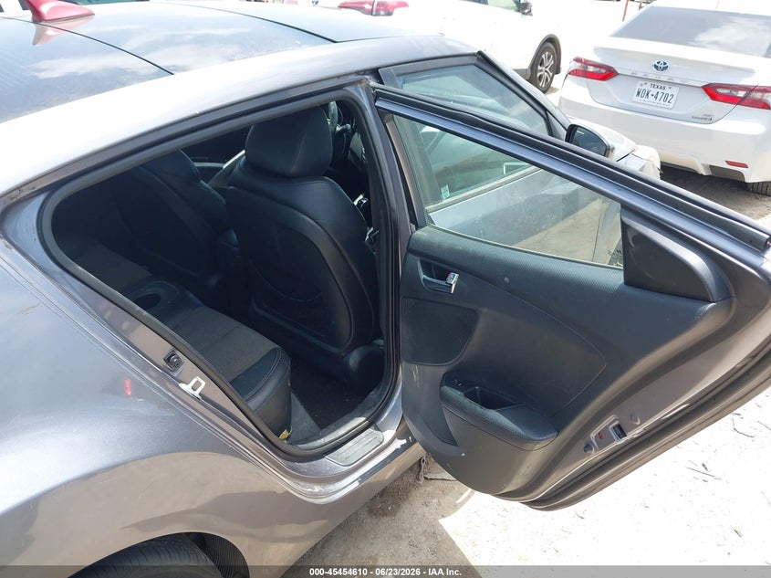 2013 Hyundai Veloster VIN KMHTC6AD3DU146699 IAAI salvage auction — FRONT END, Salvage (Texas), sold $575 on 2026-07-17 (photo 8)
