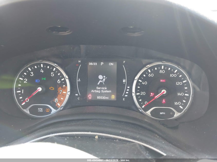 2017 Jeep Renegade VIN ZACCJBBB2HPF47636 IAAI salvage auction — FRONT END, Salvage Title, sold $1,450 on 2026-08-17 (photo 7)