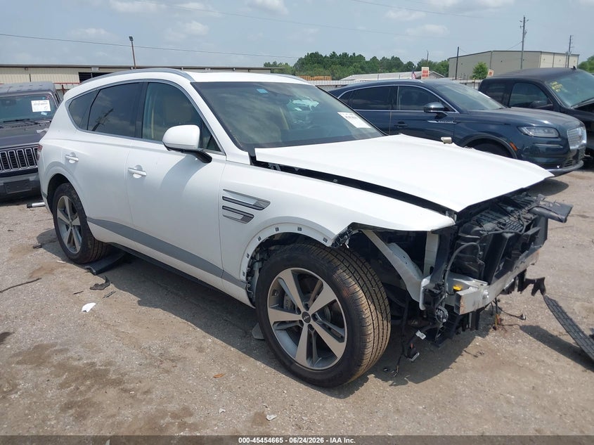 2023 Genesis Gv80 VIN KMUHCESC2PU130893 IAAI salvage auction — SIDE, Salvage Title, sold $17,700 on 2026-08-29 (photo 1)