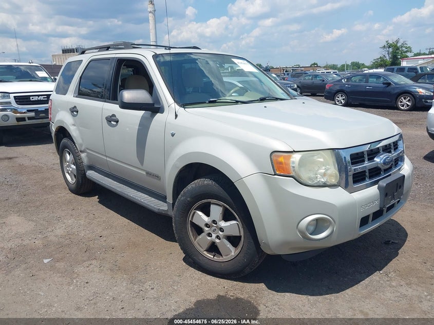 2008 Ford Escape VIN 1FMCU93178KC69781 IAAI salvage auction — NORMAL WEAR, Clear (New Jersey), sold $425 on 2026-07-06 (photo 6)