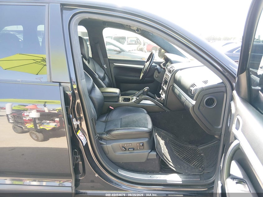 2009 Porsche Cayenne VIN WP1AD29P19LA65762 IAAI salvage auction — WATER/FLOOD, Salvage (Texas), sold $1,550 on 2026-08-13 (photo 5)