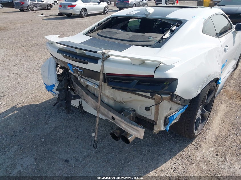 2017 Chevrolet Camaro VIN 1G1FF1R7XH0165556 IAAI salvage auction — REAR END, Original (Texas), sold $9,050 on 2026-09-23 (photo 6)