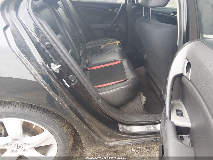 2009 Acura Tsx VIN JH4CU266X9C009226 IAAI salvage auction — NORMAL WEAR, Clear (Massachusetts), sold $425 on 2026-07-10 (photo 8)