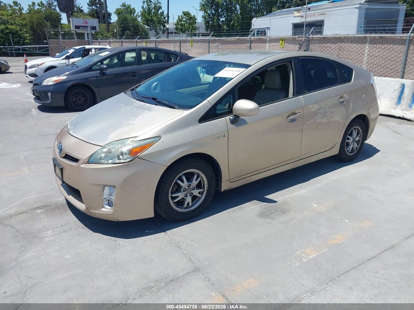 2010 Toyota Prius VIN JTDKN3DU9A1006979 IAAI salvage auction — NORMAL WEAR, Salvage (California), sold $950 on 2026-07-29 (photo 2)